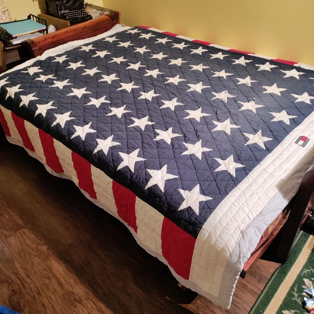 Tommy Hilfiger American Flag Quilt Stars Stripes Approximately 82Wx84L Imperfect